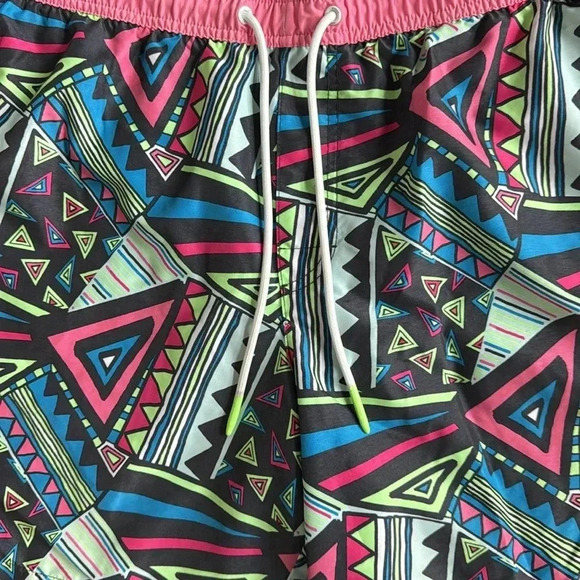 American Eagle Swim Trunks.  Men’s size XL.  Like new! - Picture 2 of 7